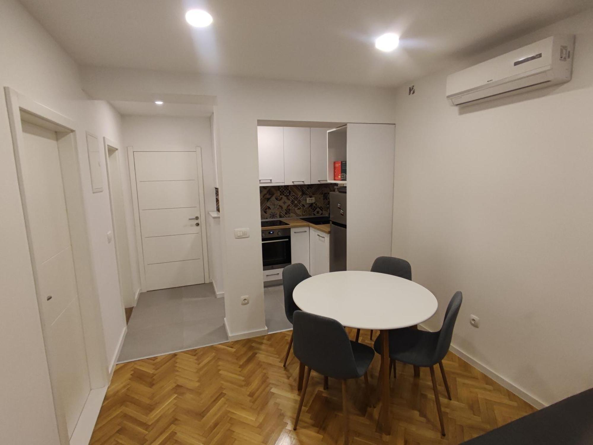 Apartments Saric Makarska Ngoại thất bức ảnh