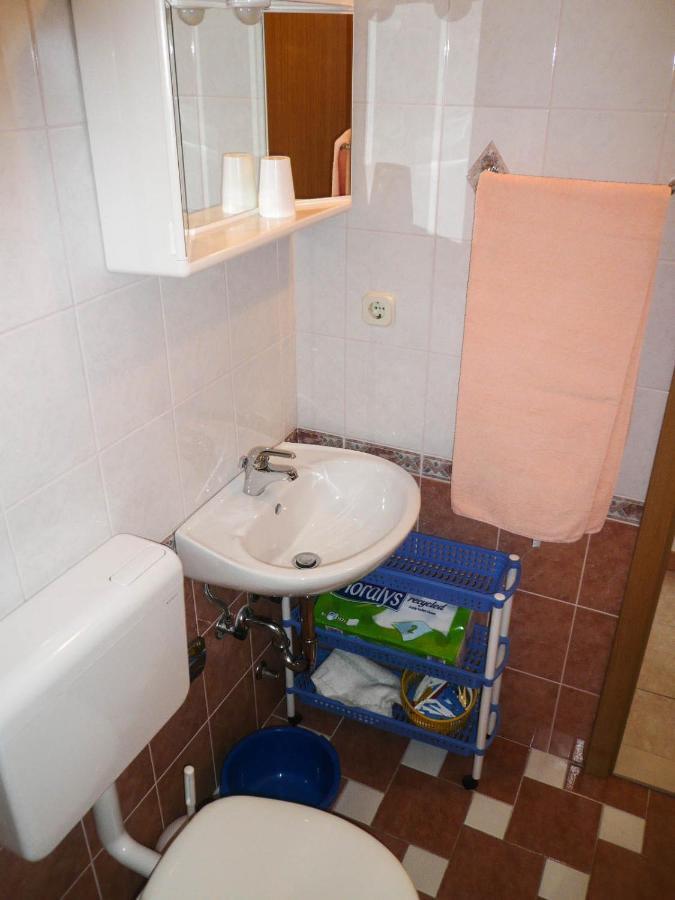 Apartments Saric Makarska Ngoại thất bức ảnh