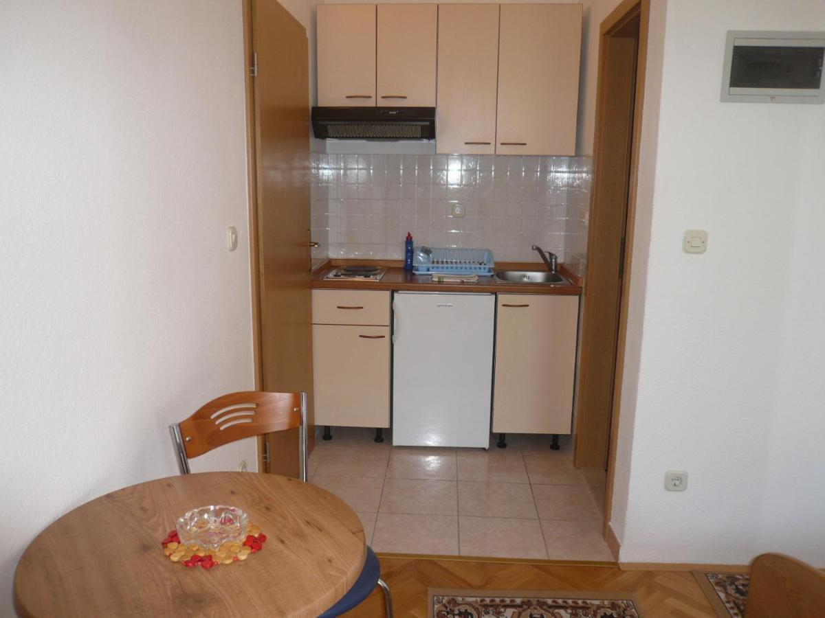 Apartments Saric Makarska Ngoại thất bức ảnh